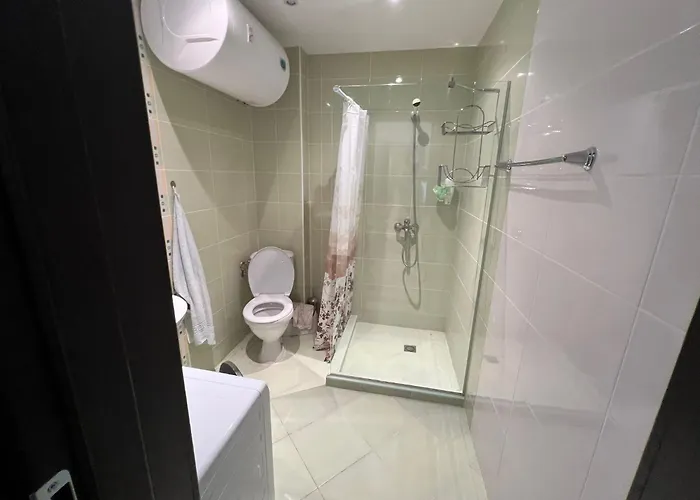 Midia Grand 公寓 阿赫洛伊